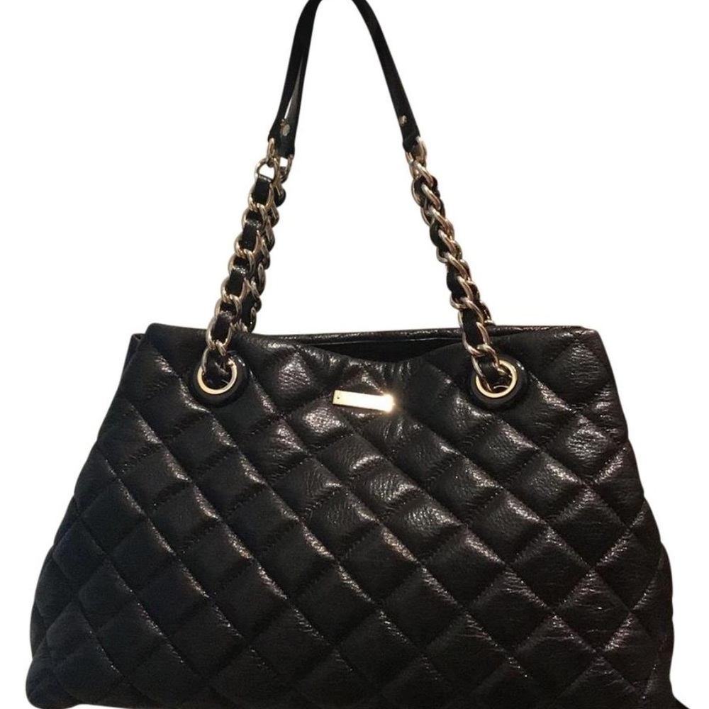 Kate spade black bag! Overall good condition